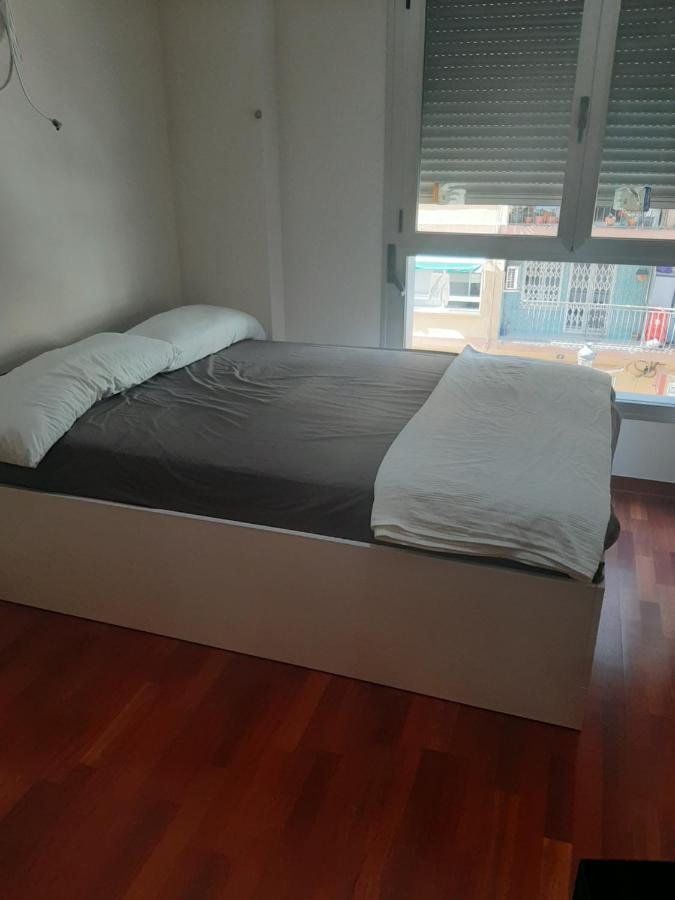 Feyv Lugar Familiar Y Acogedor Apartment Valencia Exterior photo